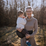 BY MINELLA hoftesæde-Baby & Toddler-BY MINELLA- Close-up af By Minellas hoftesæde – komfort og stil i én løsning - Hoftesæde fastspændt omkring taljen – klar til eventyr med baby - Afslappet gåtur med baby takket være det ergonomiske hoftesæde